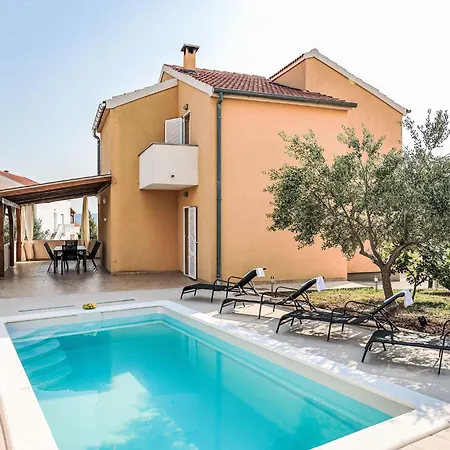 Nekic By Interhome Hébergement de vacances *