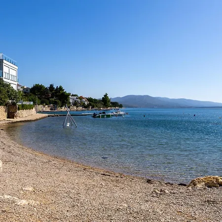 Nekic By Interhome Дом отдыха *