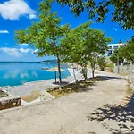 Nekic By Interhome Tatil Evi *