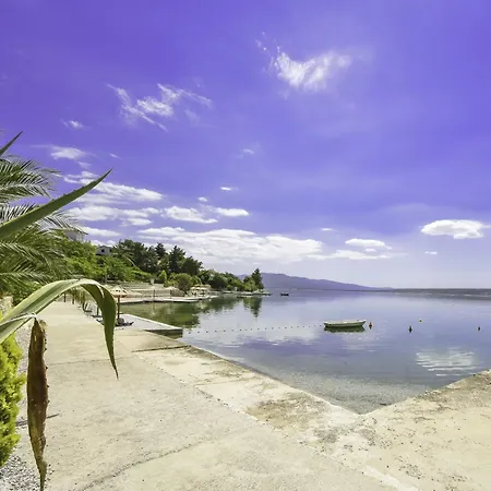 Nekic By Interhome Hébergement de vacances