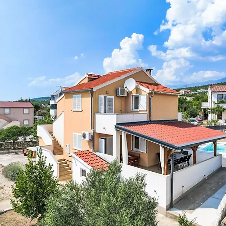 Hébergement de vacances Nekic By Interhome *