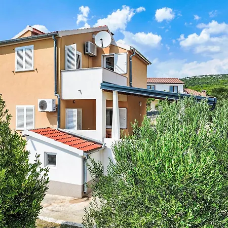 Nekic By Interhome Hébergement de vacances