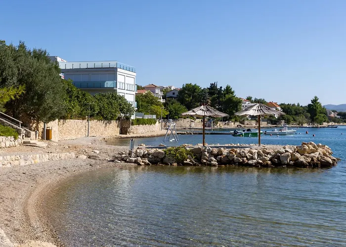 Semesterbostad Nekic By Interhome Maslenica